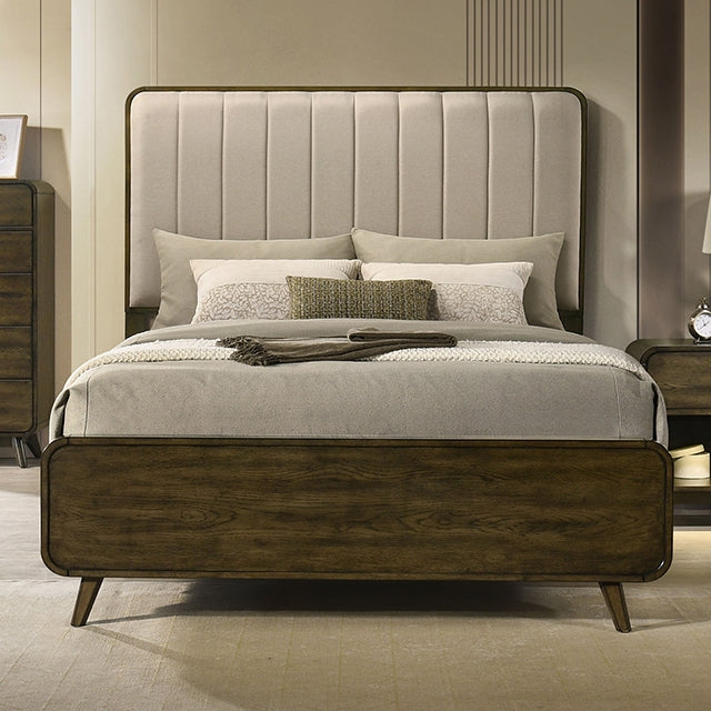 Heswall E.King Bed