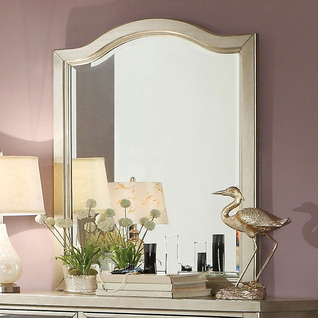 Adeline MirrorMirror: