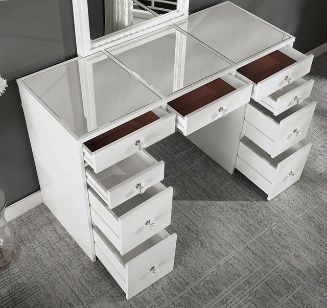 Louise VANITY
