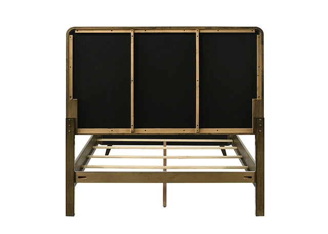 Heswall E.King Bed